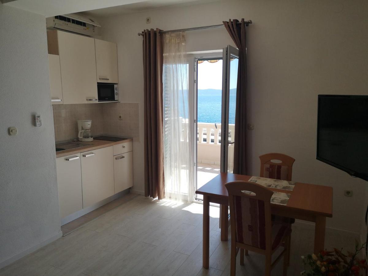 Apartmani California Podgora Eksteriør billede