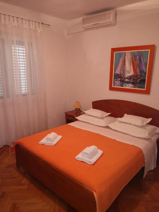 Apartmani California Podgora Eksteriør billede
